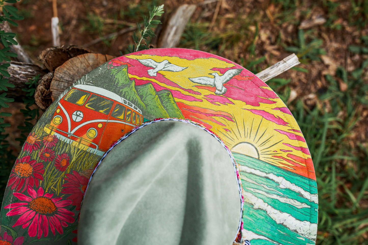Gummy Thunk Original - Seas the Daise -- Wide Brim Vegan Suede Hat